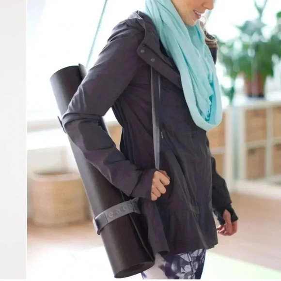 Lululemon apres practice anorak - Picture 3 of 16